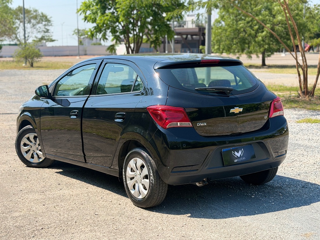 CHEVROLET/GM Onix Hatch LT 1.0 Mecânico Flex 2019/2019 — foto 7 de 15