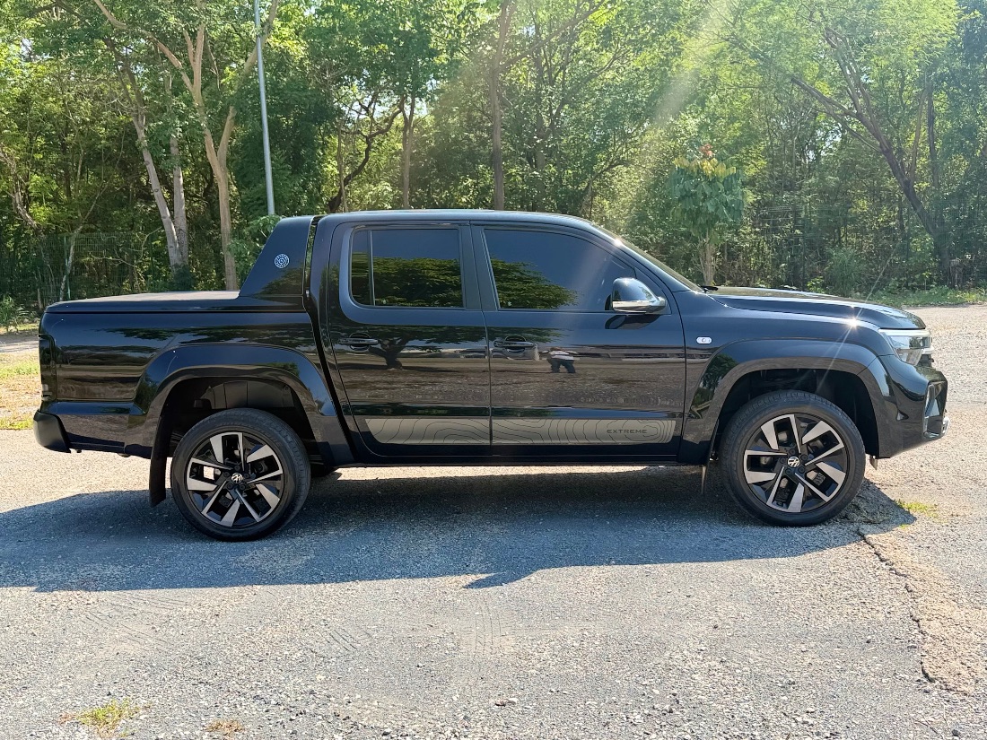 Volkswagen Amarok Extreme CD 3.0 4X4 Turbo Automático Diesel 2024/2025 — foto 4 de 15