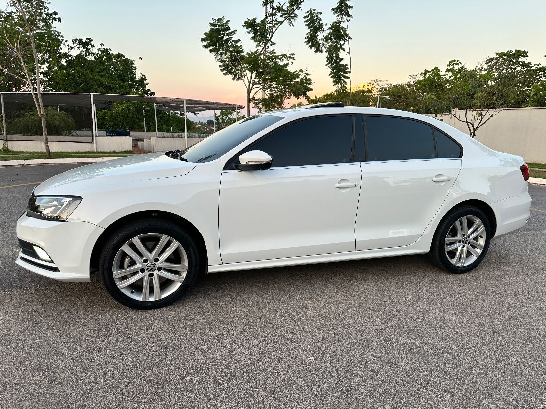 Volkswagen Jetta Highline 2.0 TSI Automático Tiptronic 2015/2015 — foto 5 de 14