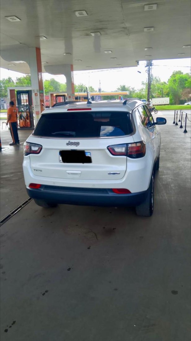 Jeep Compass Longitude T270 1.3 Turbo 4x2 Automático Flex 2022/2023 — foto 3 de 8