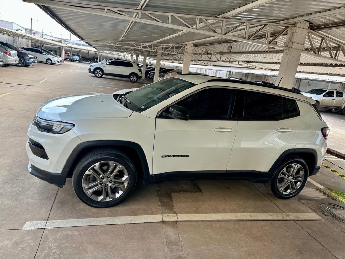 Jeep Compass Longitude T270 1.3 Turbo 4x2 Automático Flex 2022/2023 — foto 8 de 8