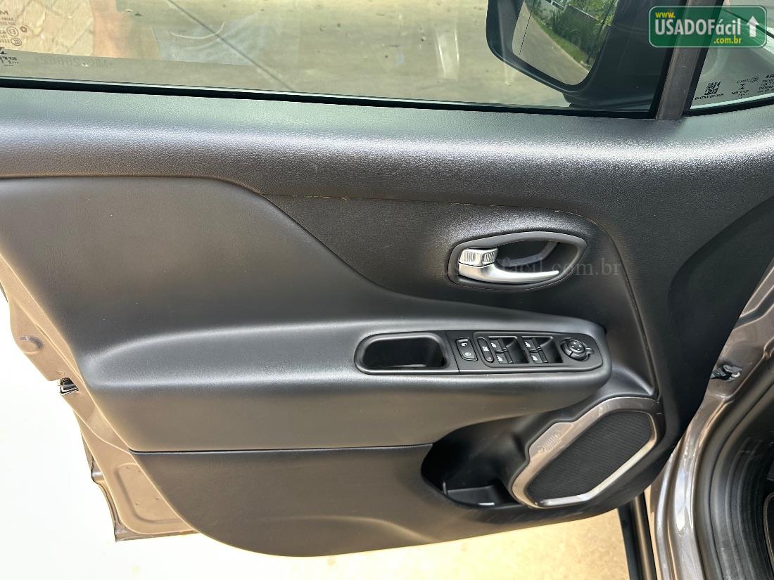 JEEP Renegade Limited 1.8 4X2 Automático Flex 2021/2021 — foto 13 de 15