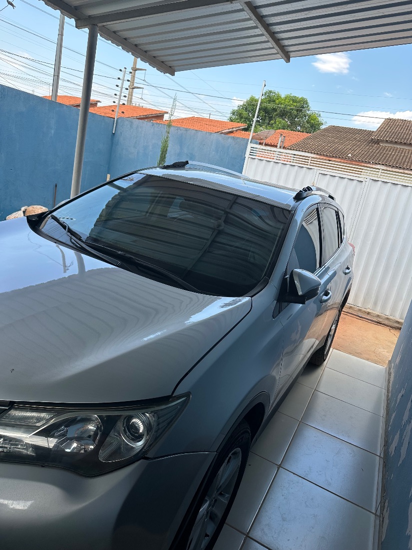 Toyota RAV4 2.0 4x2 Automático 2013/2013 — foto 2 de 10