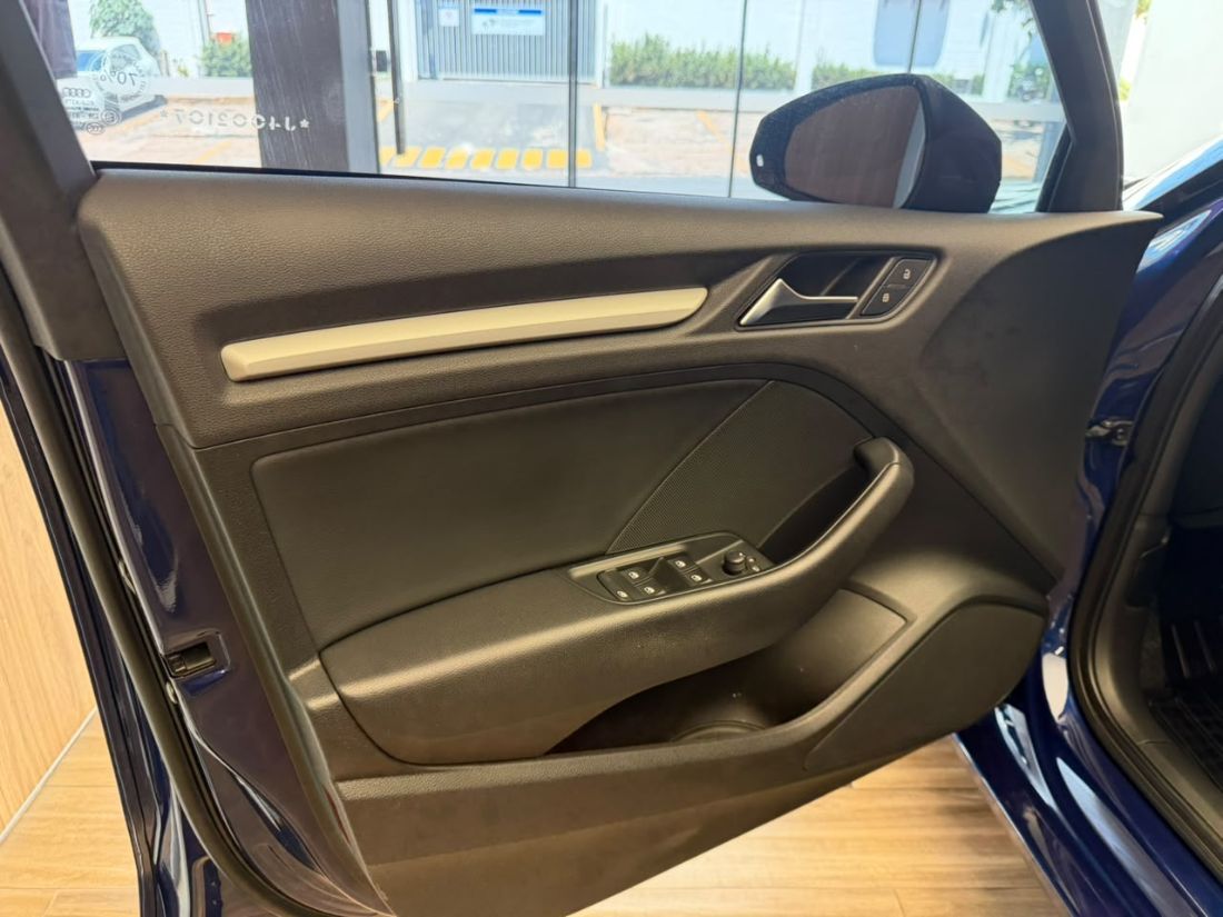 Audi Audi A3 Sedan Ambiente 1.4 TFSI Tiptronic 4P Flex 2018/2018 — foto 11 de 15