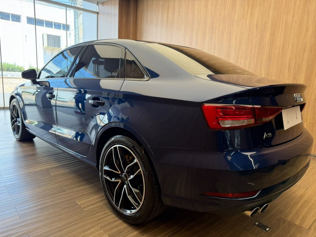 Audi Audi A3 Sedan Ambiente 1.4 TFSI Tiptronic 4P Flex 2018/2018 — foto 6 de 15