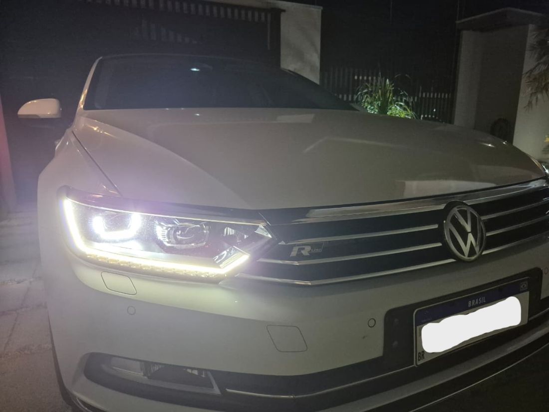 Volkswagen Passat Highline 2.0 TS 220cv TipTronic 2018/2018 — foto 2 de 14