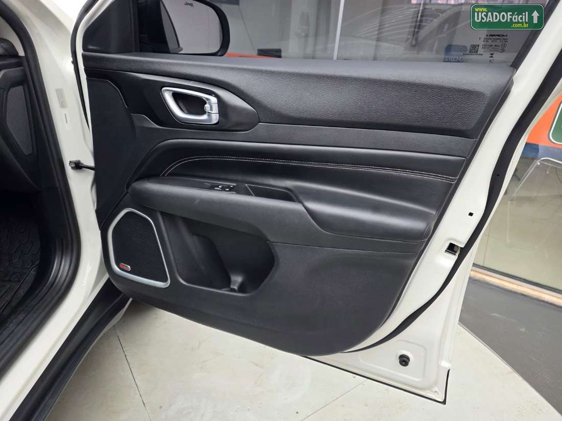 JEEP Compass Longitude T270 1.3 Turbo 4x2 Automático Flex 2023/2023 — foto 25 de 33