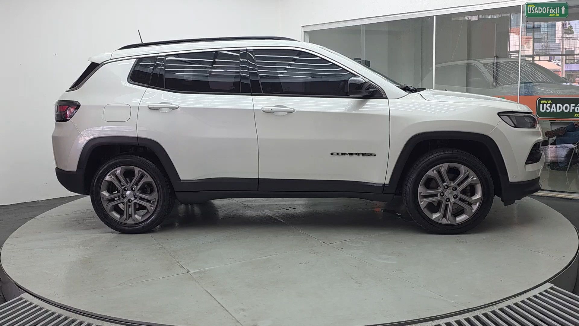 JEEP Compass Longitude T270 1.3 Turbo 4x2 Automático Flex 2023/2023 — foto 4 de 33