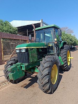Trator John Deere 7505 Cabinado 2003/2003 em Rondonópolis - MT