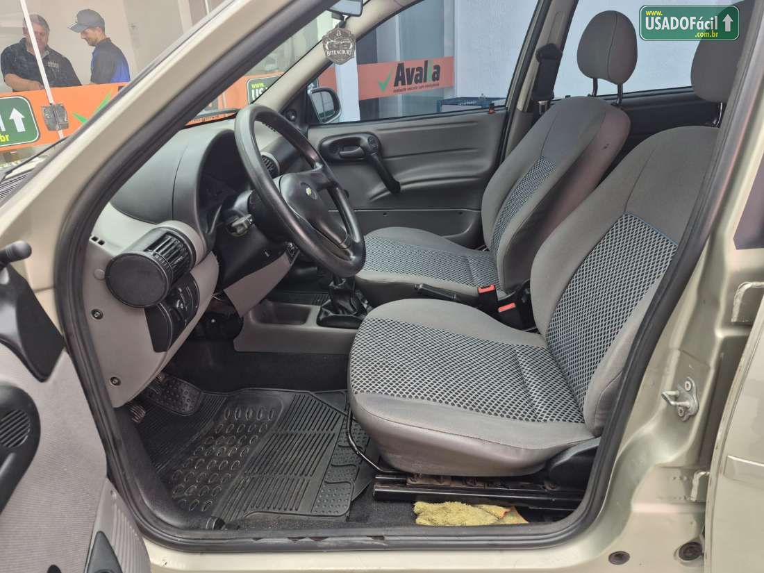 CHEVROLET/GM Corsa Sedan Classic Life 1.0 Flex 2010/2011 — foto 9 de 23