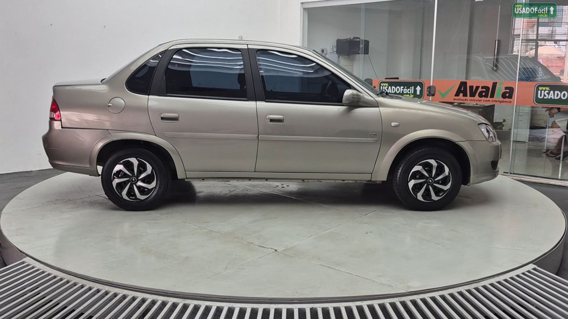 CHEVROLET/GM Corsa Sedan Classic Life 1.0 Flex 2010/2011 — foto 4 de 23