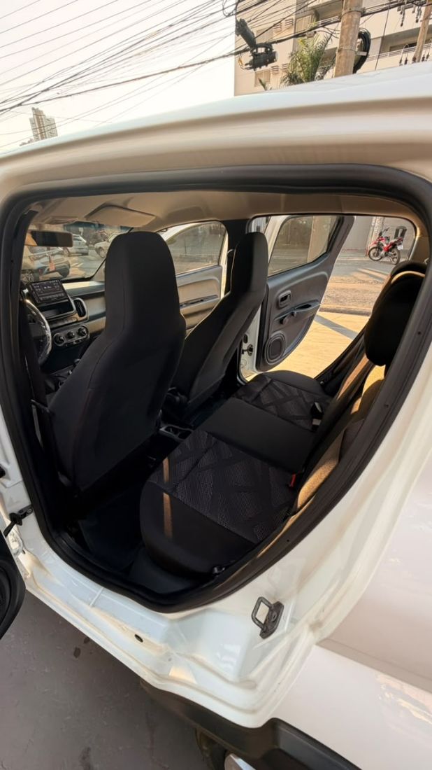 Fiat Mobi Like Flex 2021/2022 — foto 10 de 15