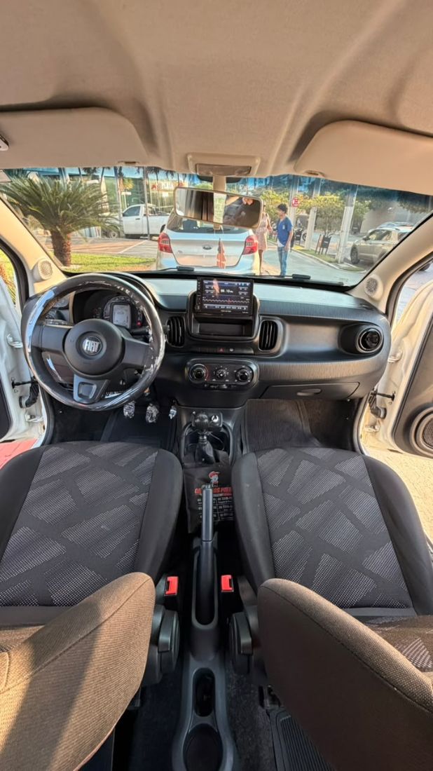 Fiat Mobi Like Flex 2021/2022 — foto 11 de 15