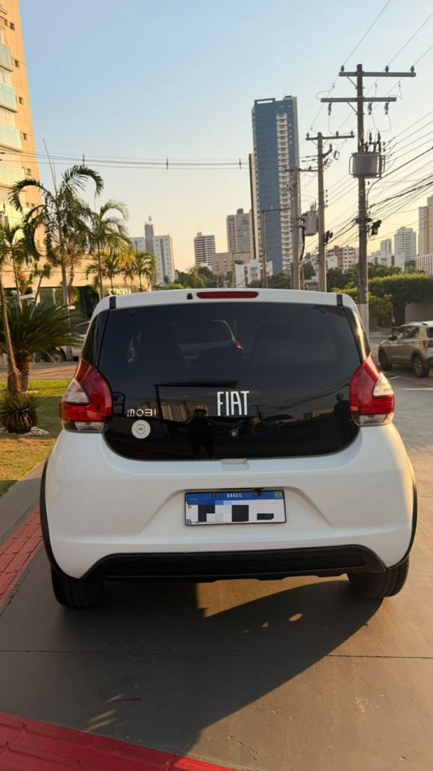 Fiat Mobi Like Flex 2021/2022 — foto 2 de 15