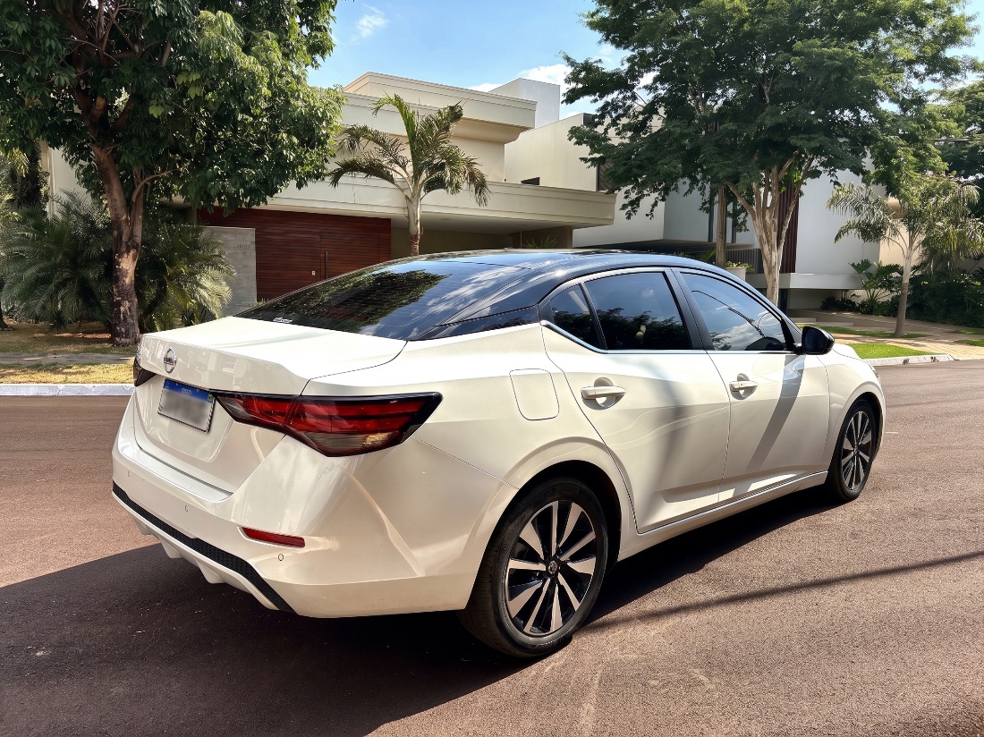 Nissan Sentra Advance 2.0 Automático 2023/2023 — foto 3 de 9