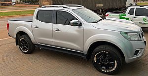 Frontier Le Cd 2.3 4x4 Bi-turbo Automático Diesel 2017/2017 em São José do Rio Claro - MT