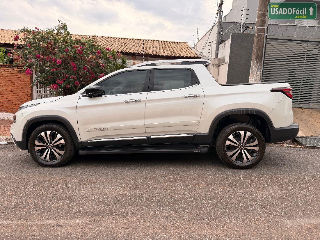 FIAT Toro Volcano 2.0 4X4 Turbo Automático Diesel 2022/2022 — foto 3 de 7
