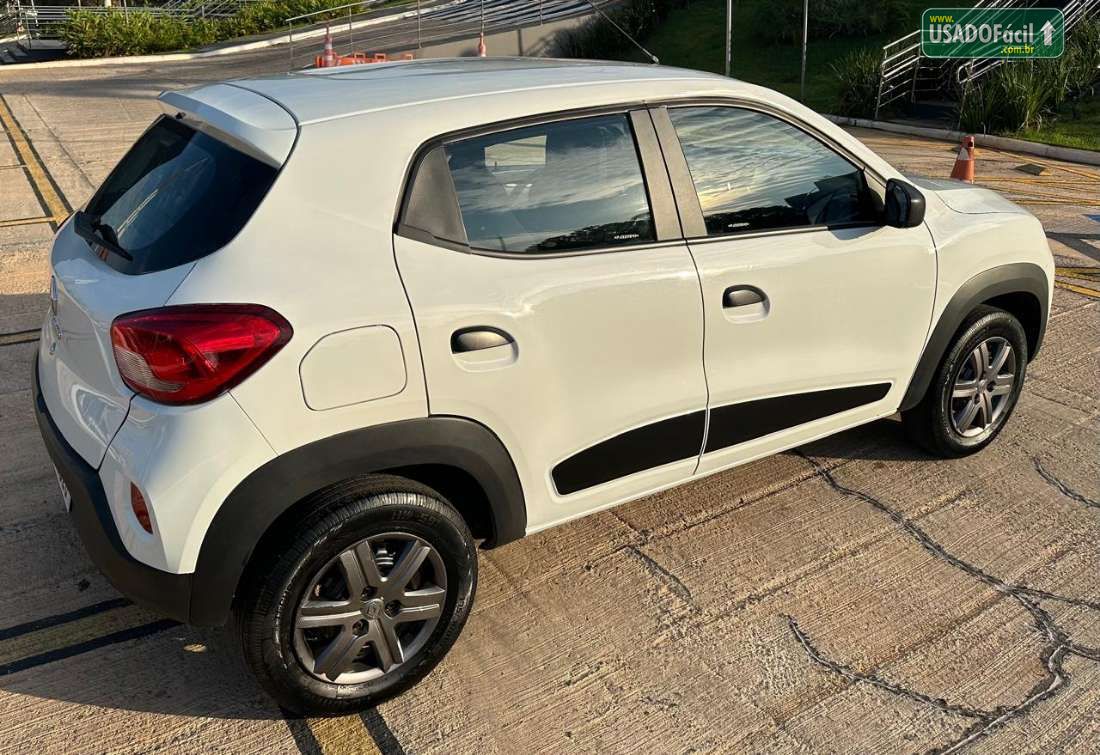 RENAULT Kwid Zen 1.0 Mecânico Flex 2022/2023 — foto 5 de 13
