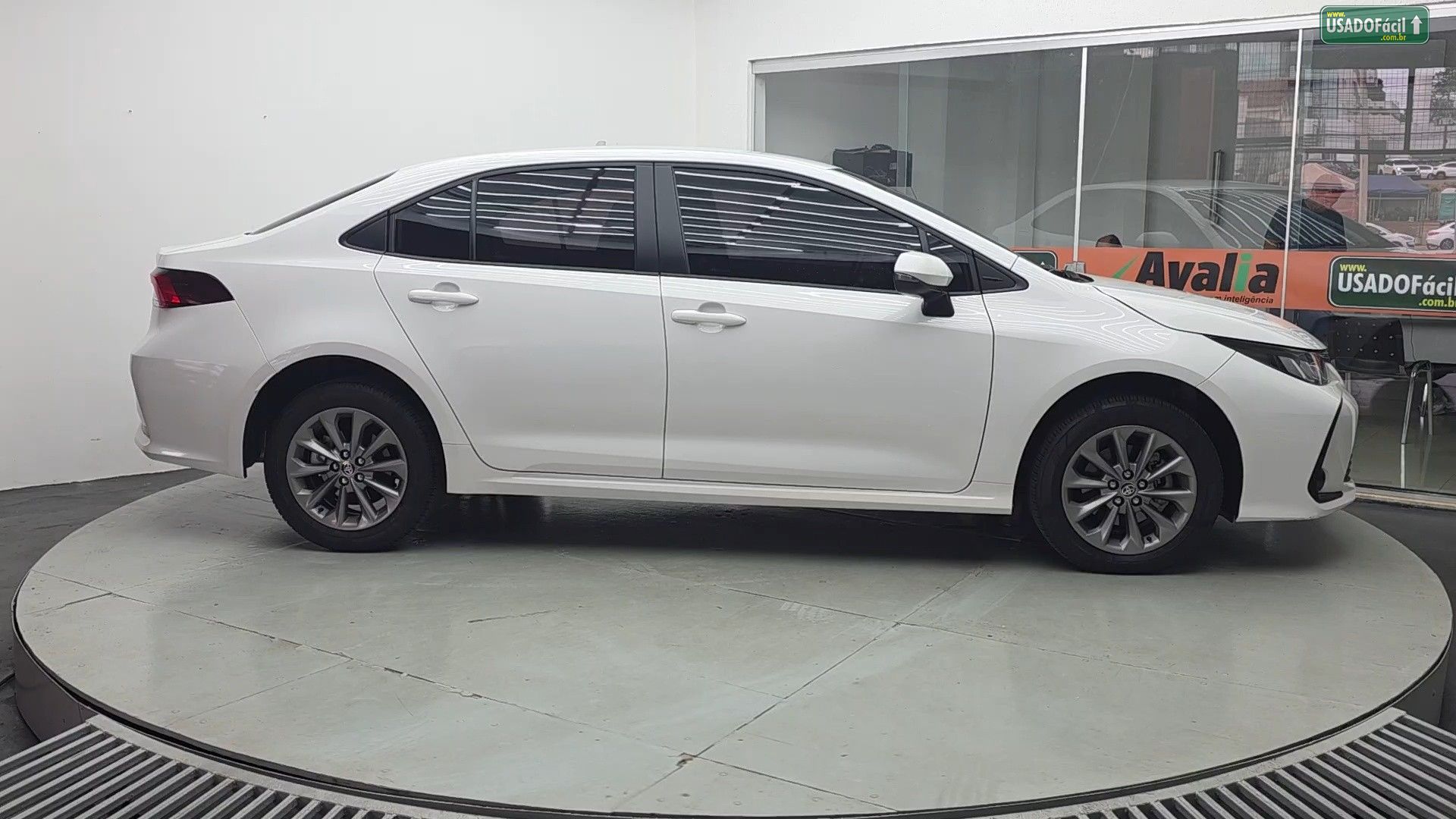 TOYOTA Corolla GLi 2.0 Automático Flex 2025/2026 — foto 4 de 28
