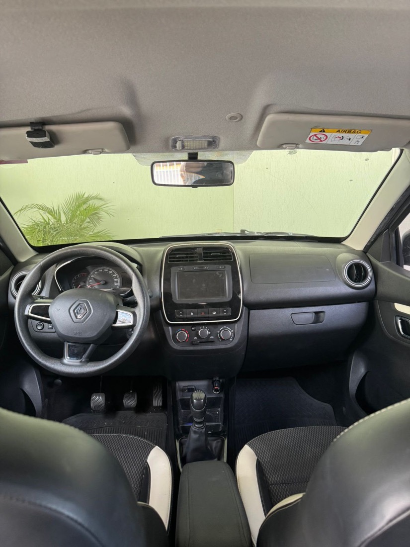 Renault Kwid Intense 1.0 Mecânico Flex 2021/2022 — foto 7 de 8