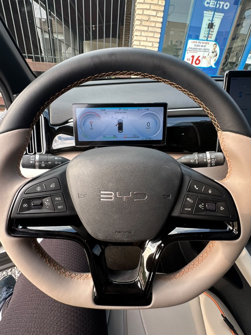 BYD BYD Song Pro GL 1.5 Automático Híbrido 2024/2025 — foto 6 de 11