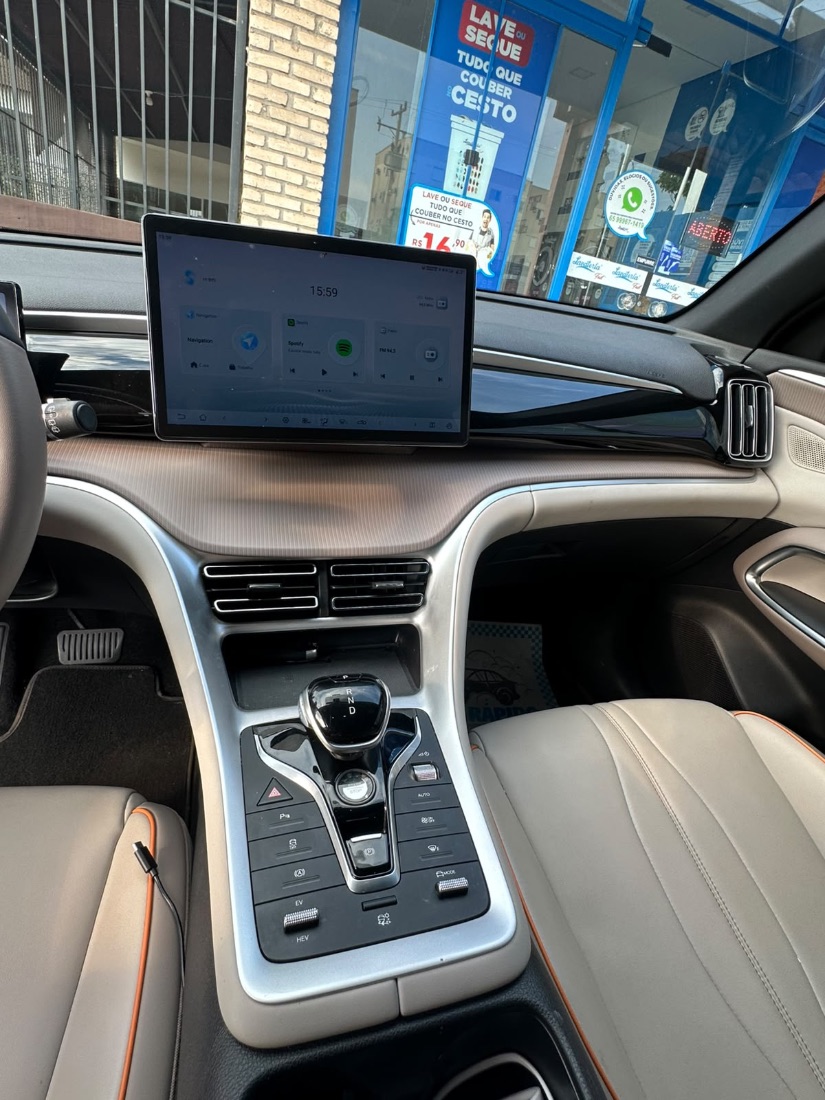 BYD BYD Song Pro GL 1.5 Automático Híbrido 2024/2025 — foto 8 de 11