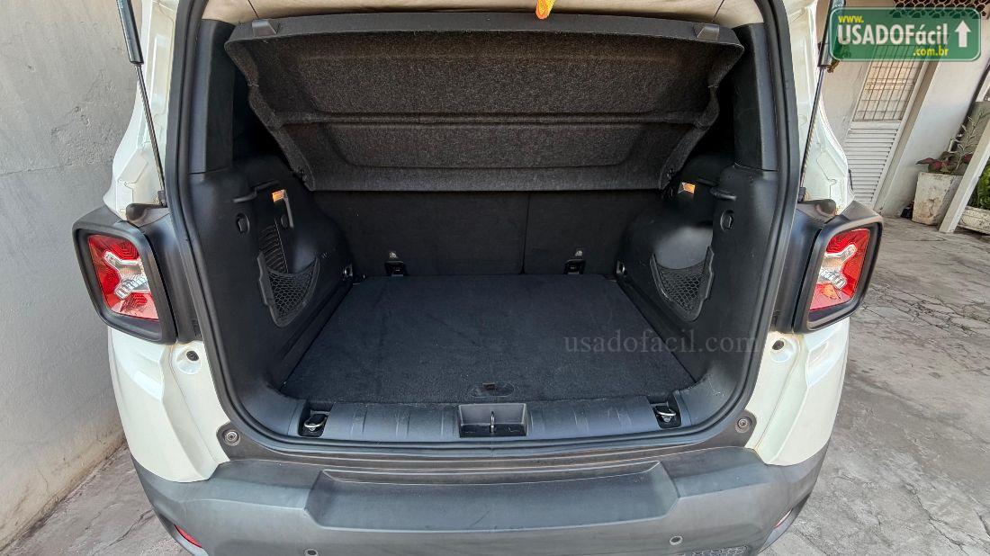 JEEP Renegade Longitude 1.8 4x2 Automático Flex 2017/2018 — foto 11 de 12