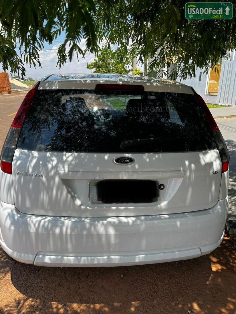 FORD Fiesta Hatch 4P Flex 2013/2013 — foto 2 de 7