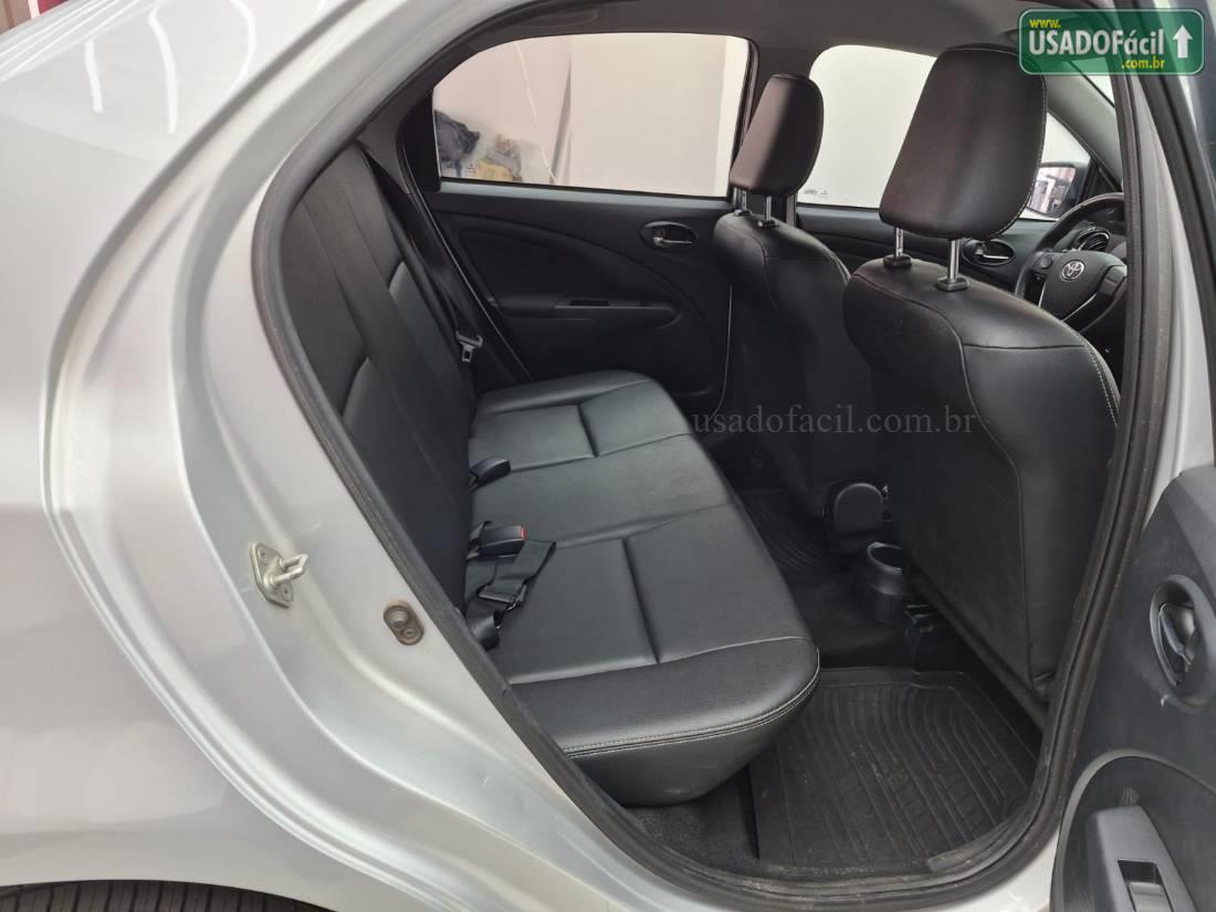 TOYOTA Etios Sedan XLS 1.5 Mecânico Flex 2015/2016 — foto 11 de 24