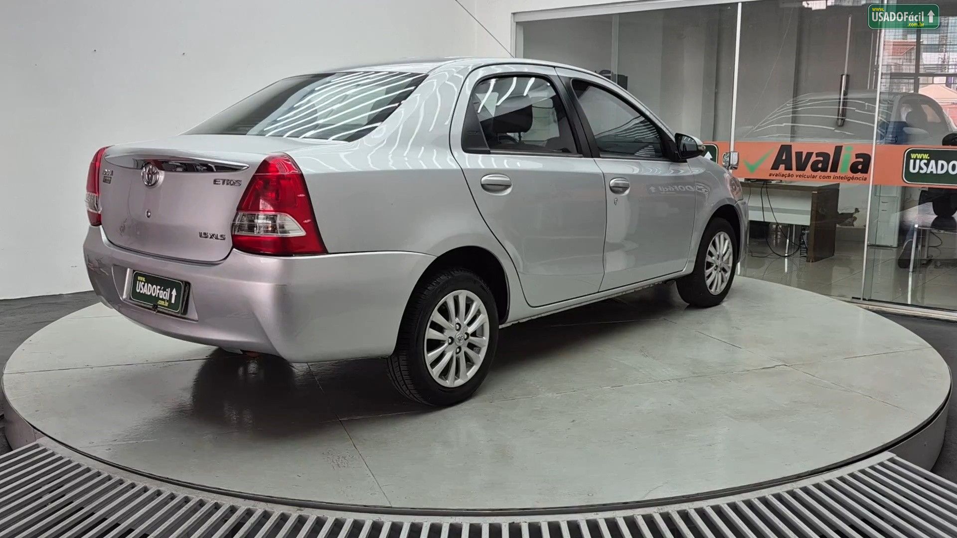 TOYOTA Etios Sedan XLS 1.5 Mecânico Flex 2015/2016 — foto 5 de 24