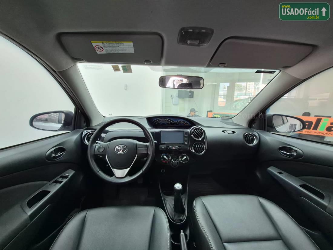 TOYOTA Etios Sedan XLS 1.5 Mecânico Flex 2015/2016 — foto 12 de 24
