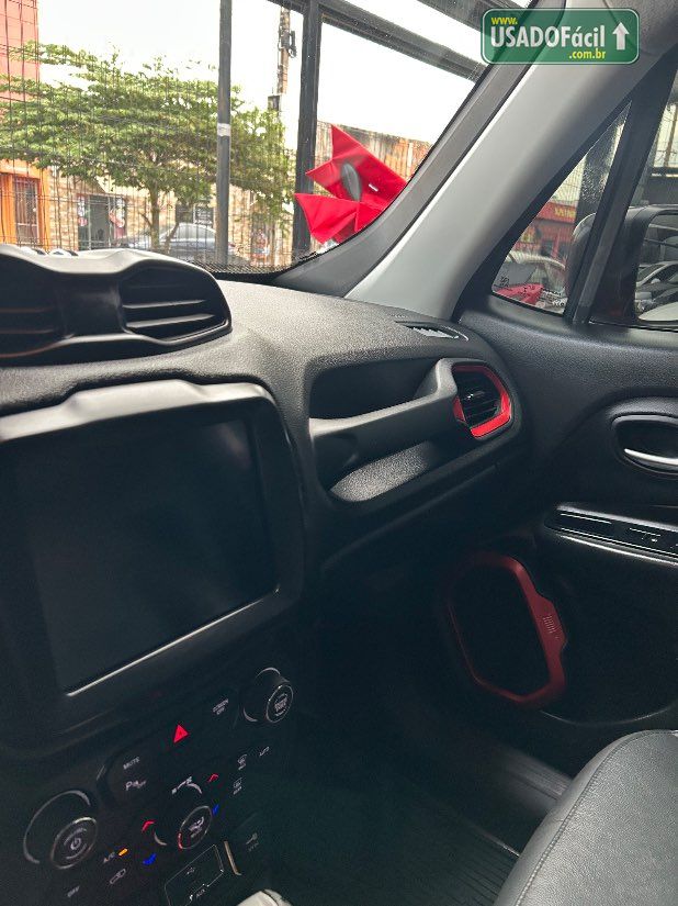 Jeep Renegade Trailhawk 2.0 4x4 Turbo Automático Diesel 2018/2019 — foto 32 de 36