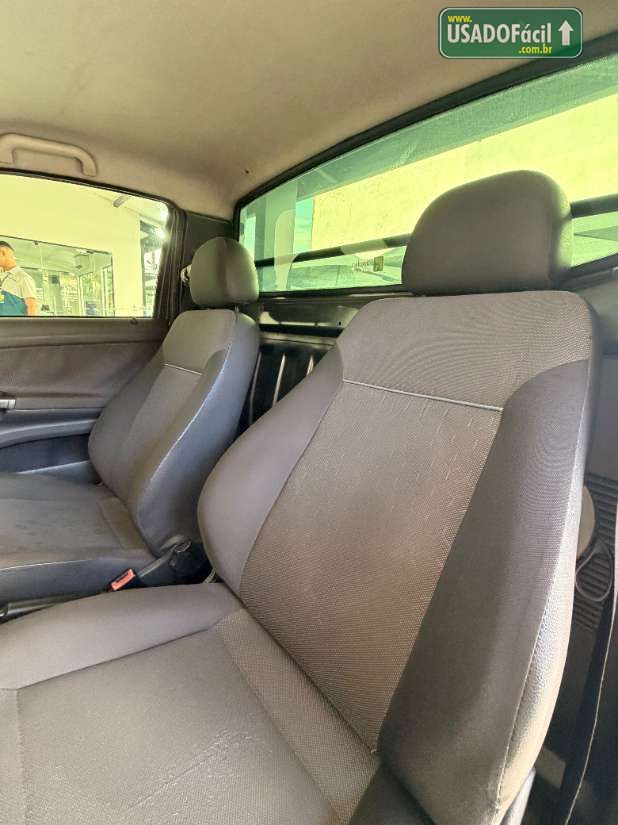 Volkswagen Saveiro CS 1.6 Mi Total Flex 2013/2013 — foto 14 de 16