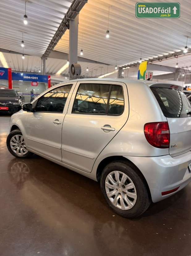 Volkswagen Fox 1.0 Mi 4P Total Flex 2012/2013 — foto 10 de 18