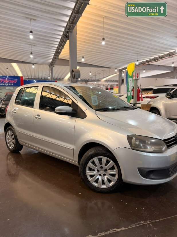 Volkswagen Fox 1.0 Mi 4P Total Flex 2012/2013 — foto 7 de 18