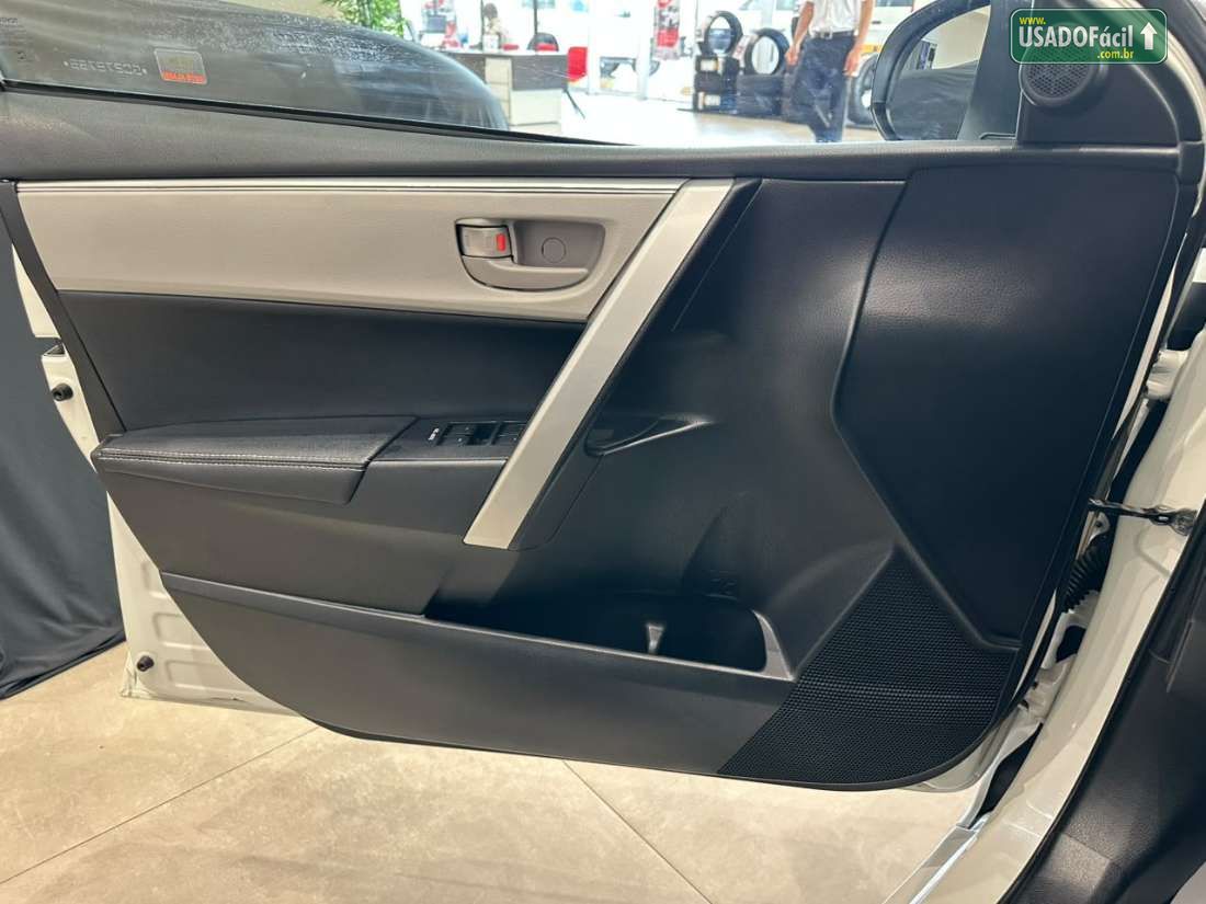 Toyota Corolla XEI 2.0 Automático Flex 2014/2015 — foto 14 de 15