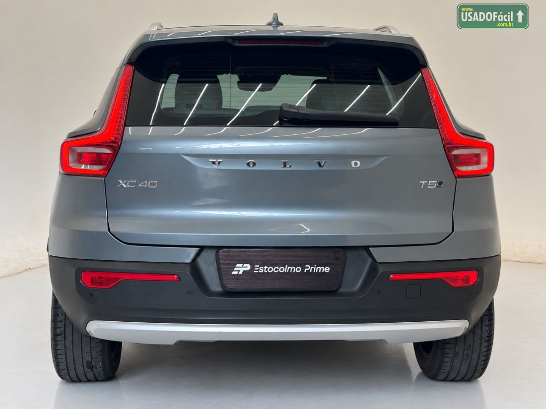 VOLVO Volvo XC 40 T-5 Momentum 2.0 252cv AWD 2018/2019 — foto 4 de 13