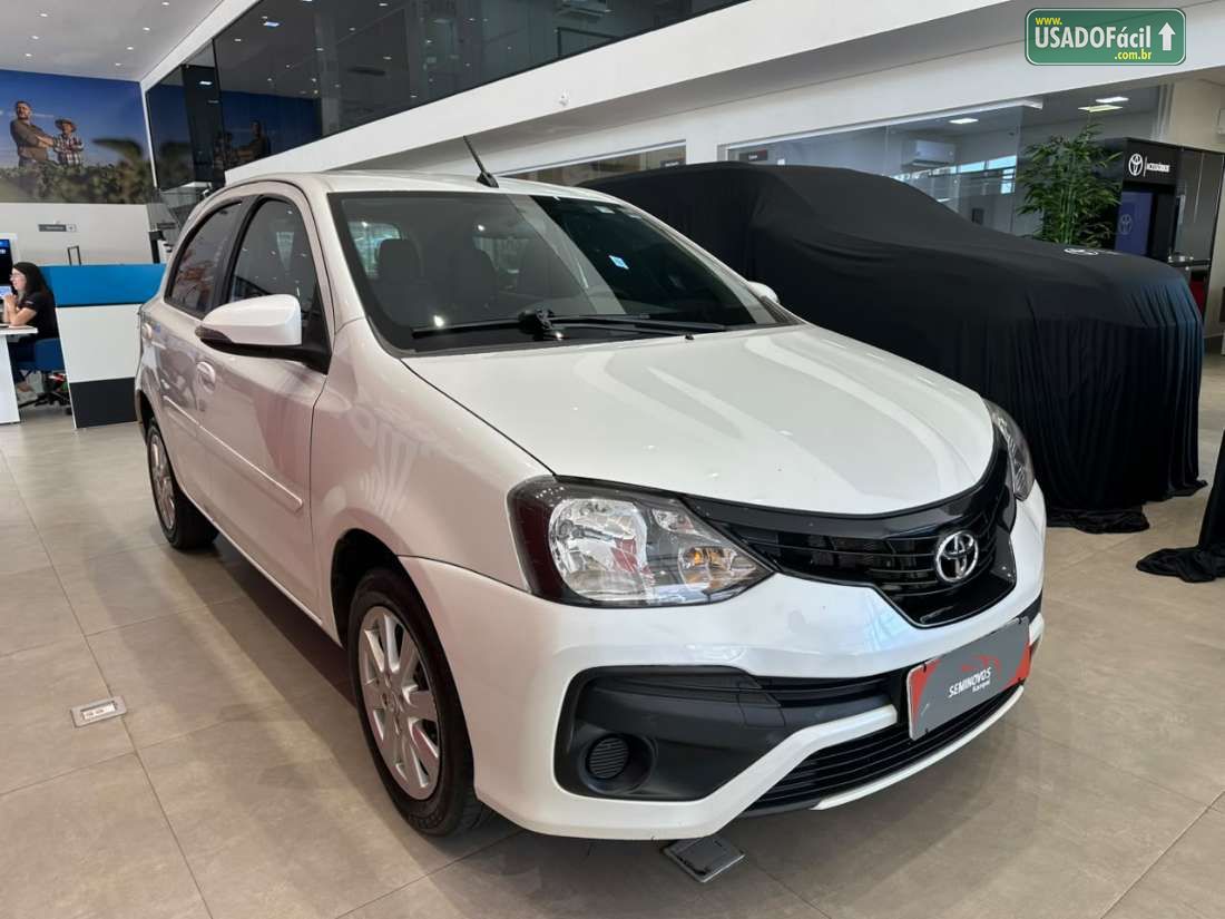 TOYOTA Etios Hatch X Plus 1.5 Mecânico Flex 2019/2020 — foto 3 de 15