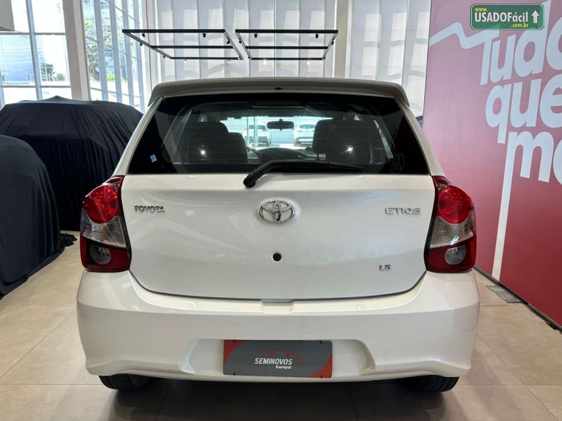 TOYOTA Etios Hatch X Plus 1.5 Mecânico Flex 2019/2020 — foto 5 de 15