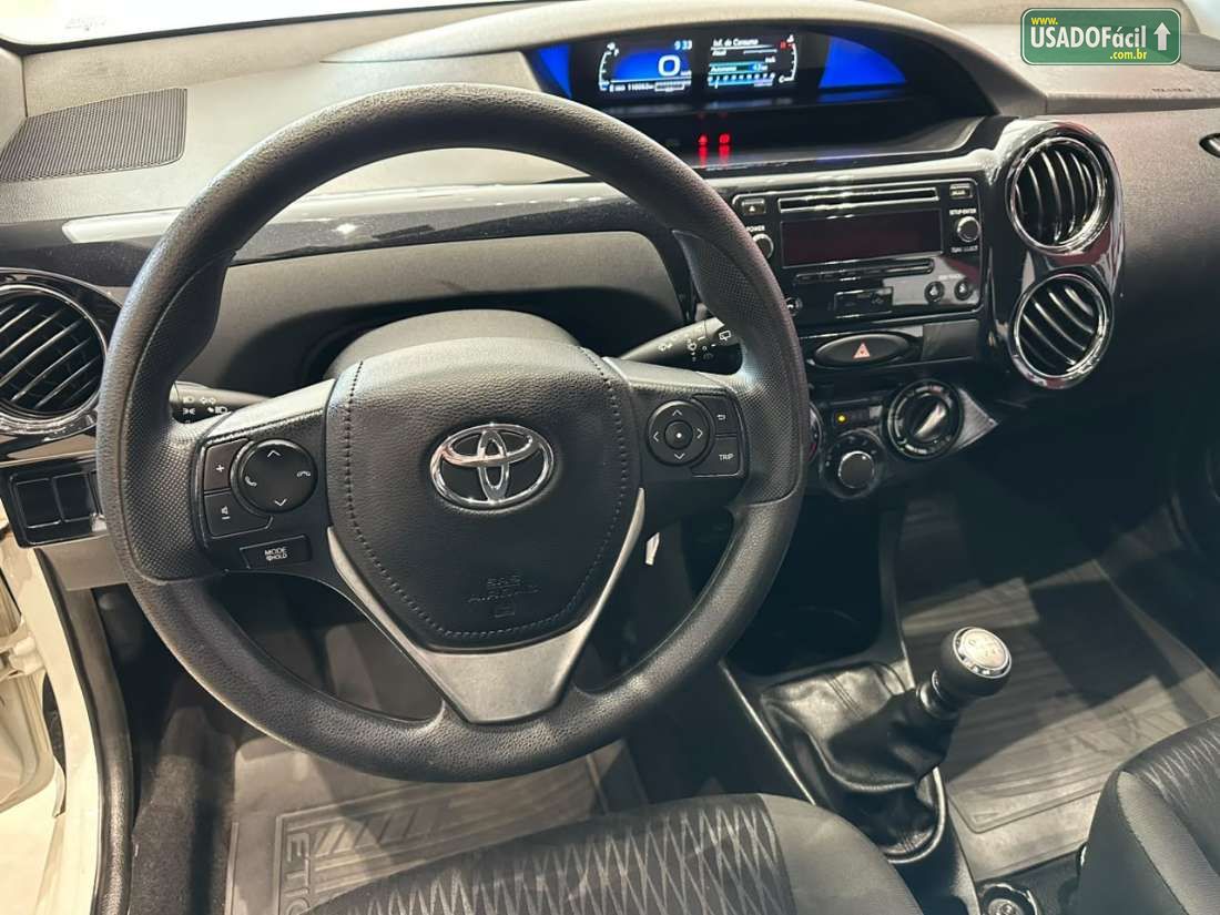 TOYOTA Etios Hatch X Plus 1.5 Mecânico Flex 2019/2020 — foto 12 de 15