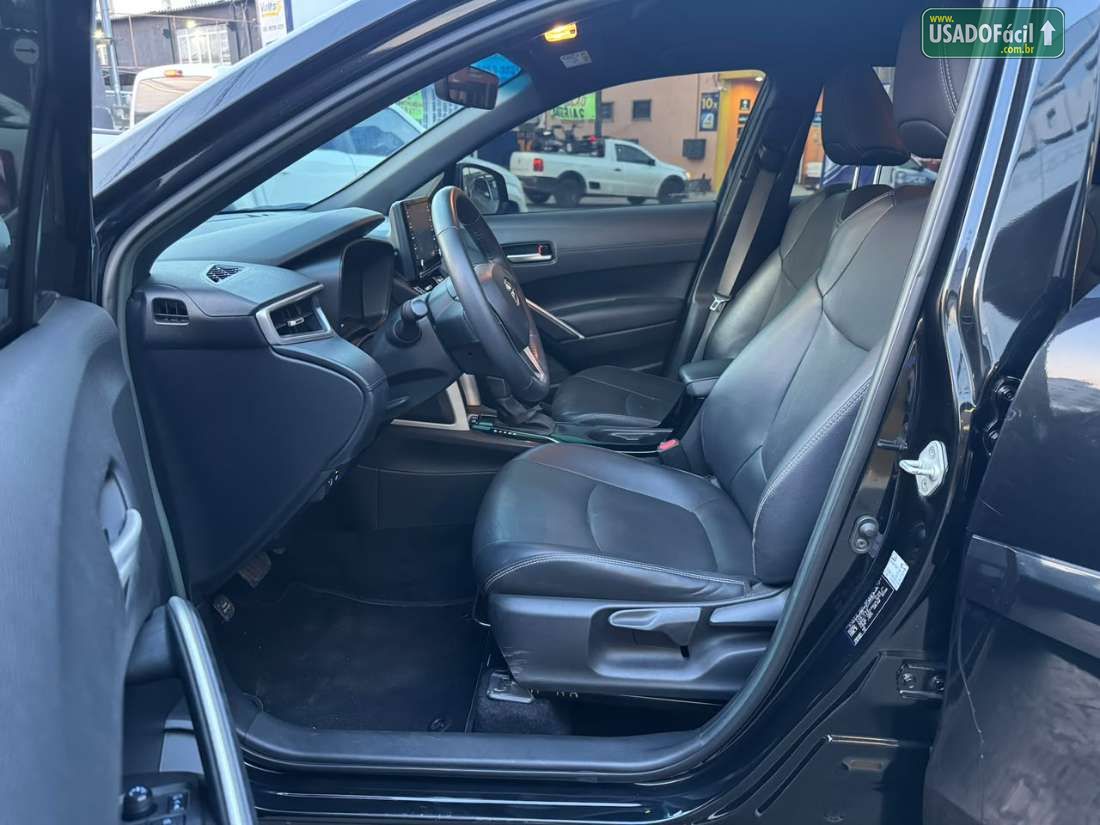 Toyota Corolla Cross XRV 1.8 Automático Híbrido 2021/2022 — foto 14 de 18