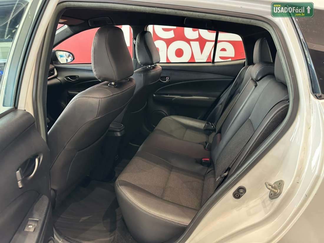 Toyota Yaris Hatch XS 1.5 Automático Flex 2022/2023 — foto 10 de 15