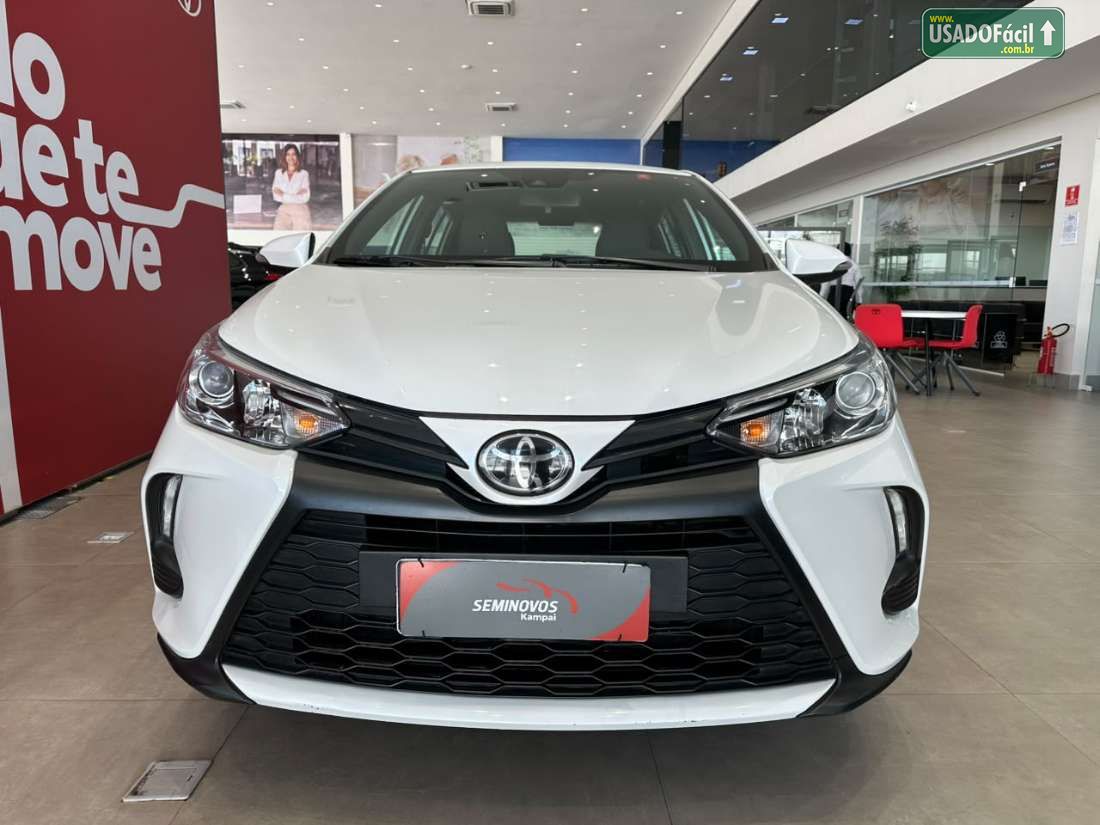 Toyota Yaris Hatch XS 1.5 Automático Flex 2022/2023 — foto 2 de 15