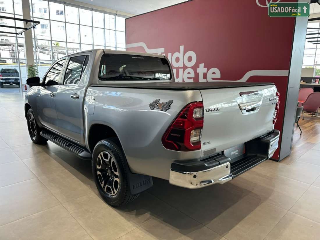 Toyota Hilux SRX CD 2.8 4x4 TDI Automático Diesel 2022/2022 — foto 4 de 16