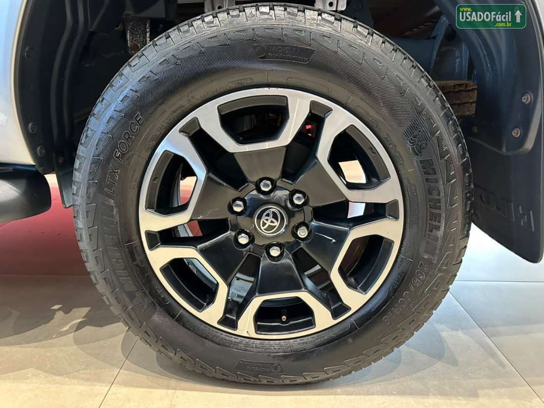 Toyota Hilux SRX CD 2.8 4x4 TDI Automático Diesel 2022/2022 — foto 16 de 16