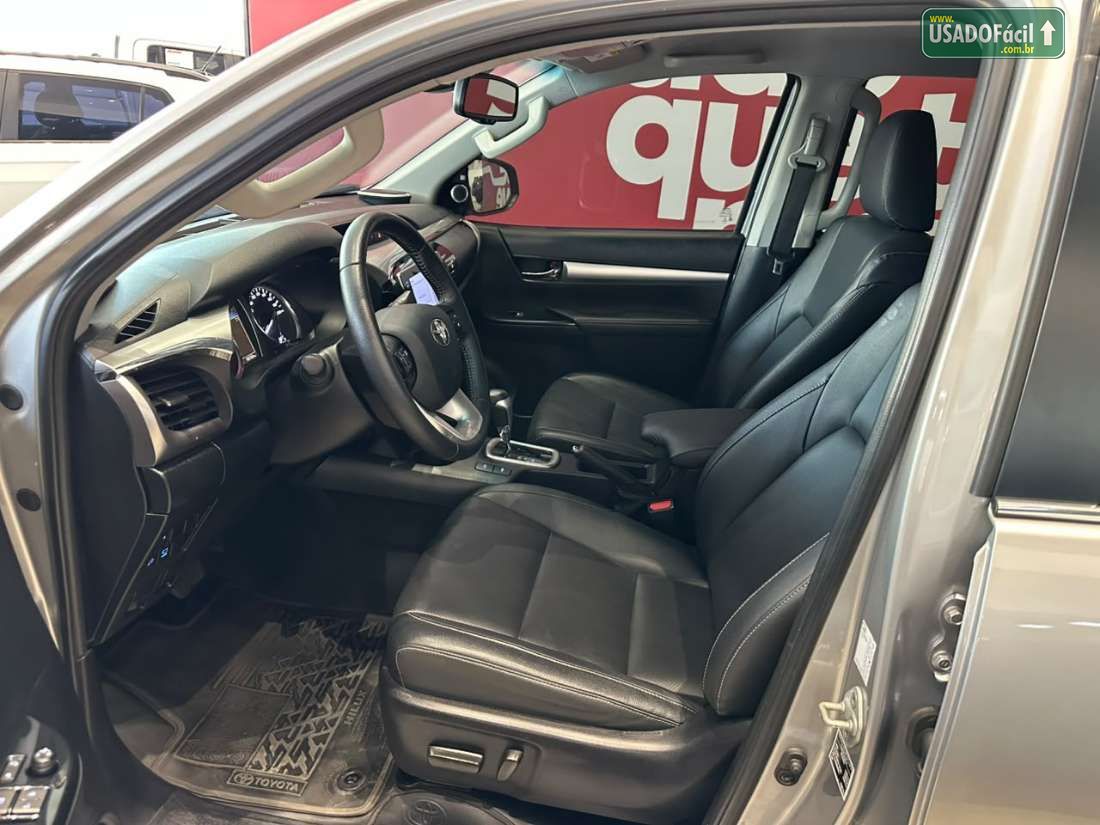 Toyota Hilux SRX CD 2.8 4x4 TDI Automático Diesel 2022/2022 — foto 9 de 16