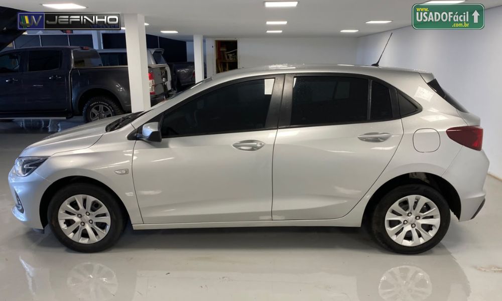 CHEVROLET/GM Onix Hatch LT 1.0 Mecânico Flex 2022/2023 — foto 8 de 12