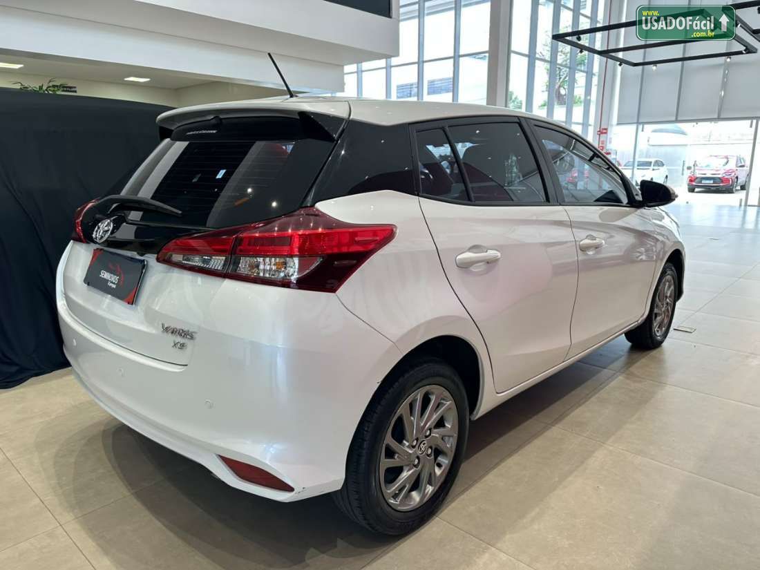 TOYOTA Yaris Hatch XS 1.5 Automático Flex 2023/2024 — foto 6 de 15