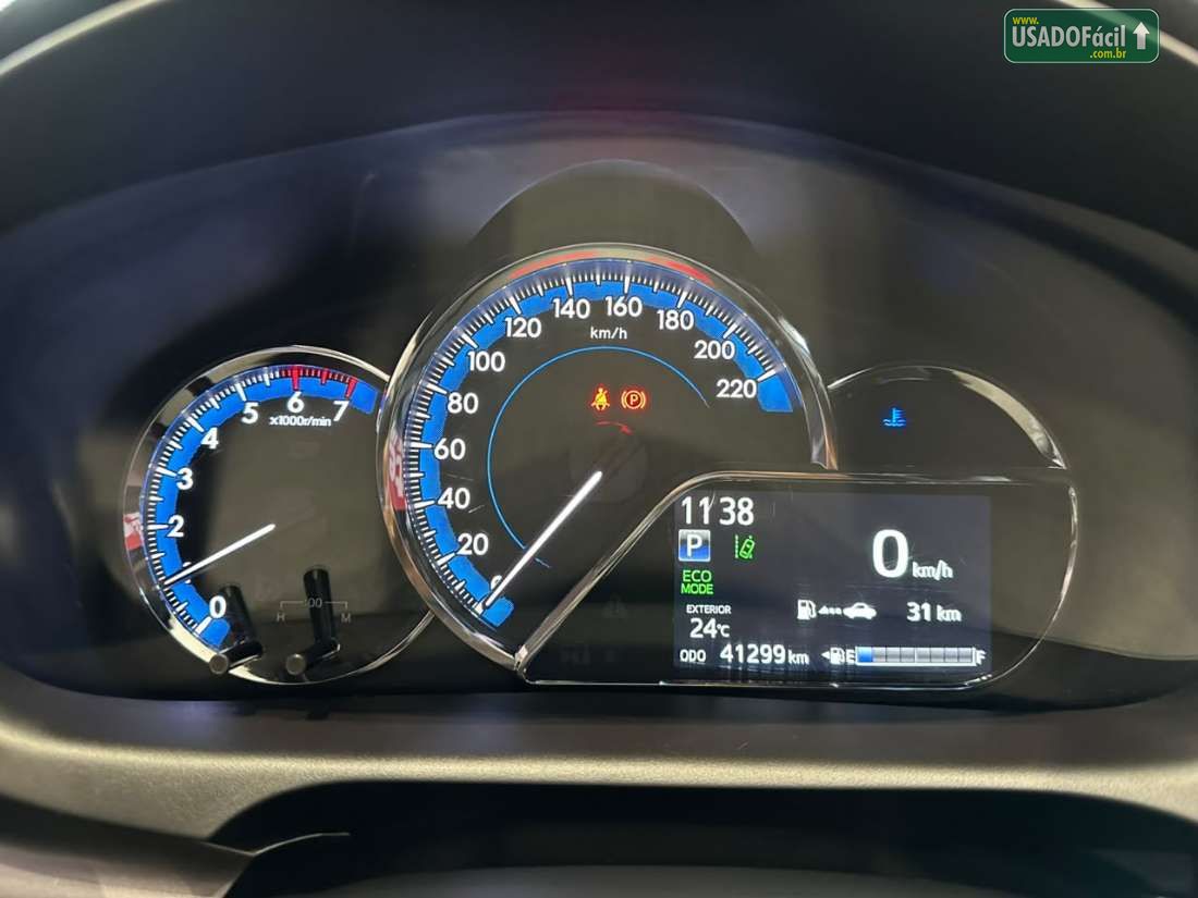 TOYOTA Yaris Hatch XS 1.5 Automático Flex 2023/2024 — foto 7 de 15