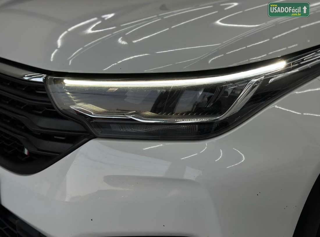 Fiat Strada Volcano CD 1.3 Automático Flex 2024/2025 — foto 4 de 14